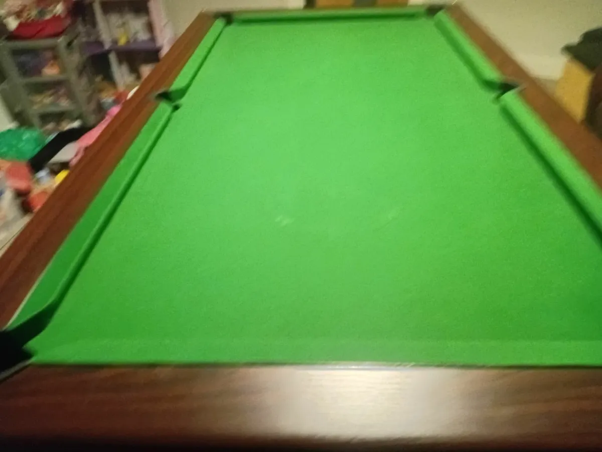 Pool table - Image 4