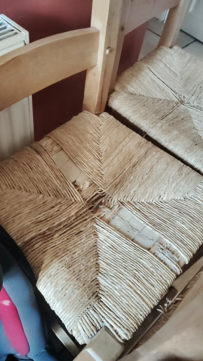 Kitchen chairs - Image 4