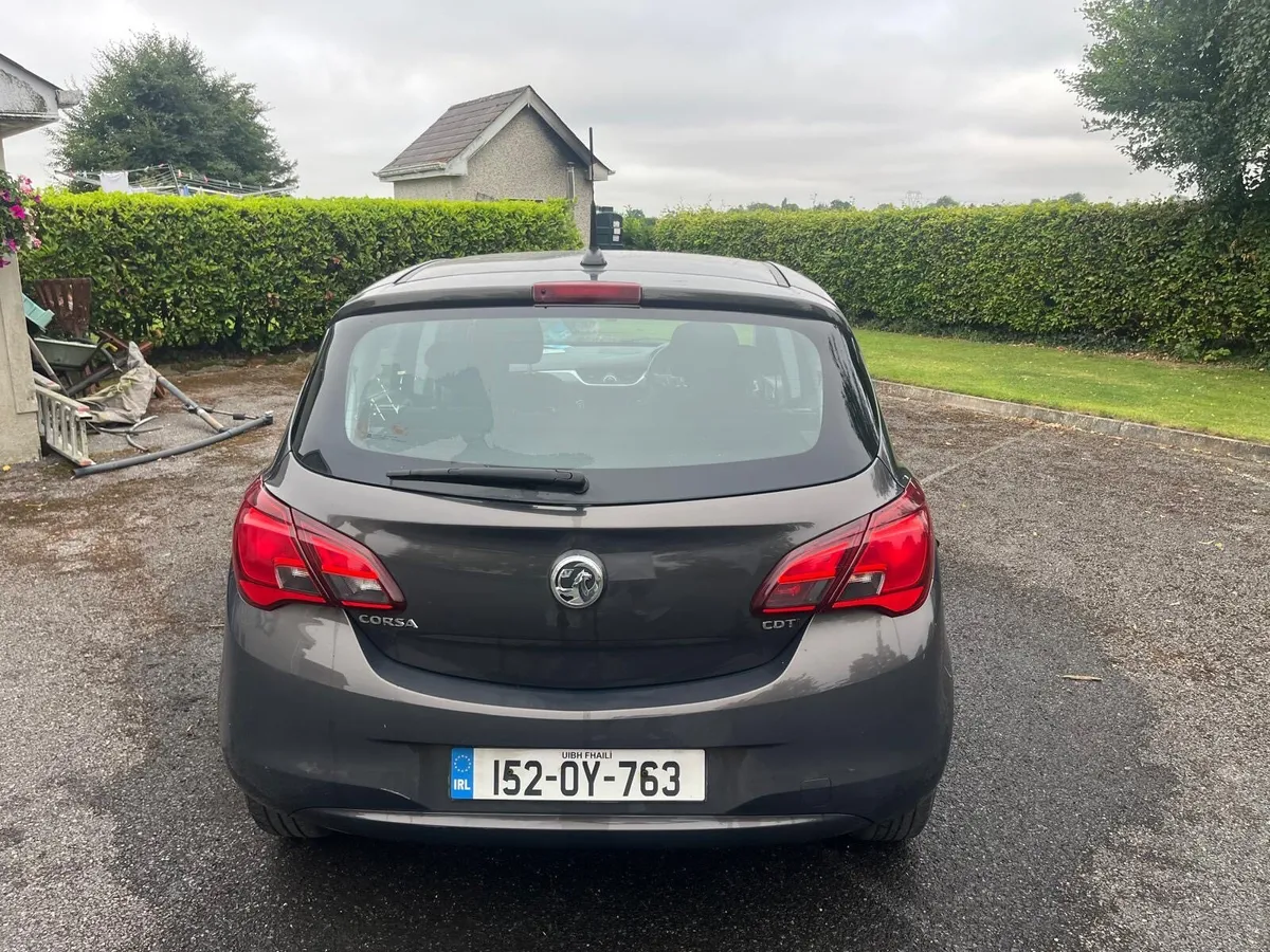 Car - Image 4