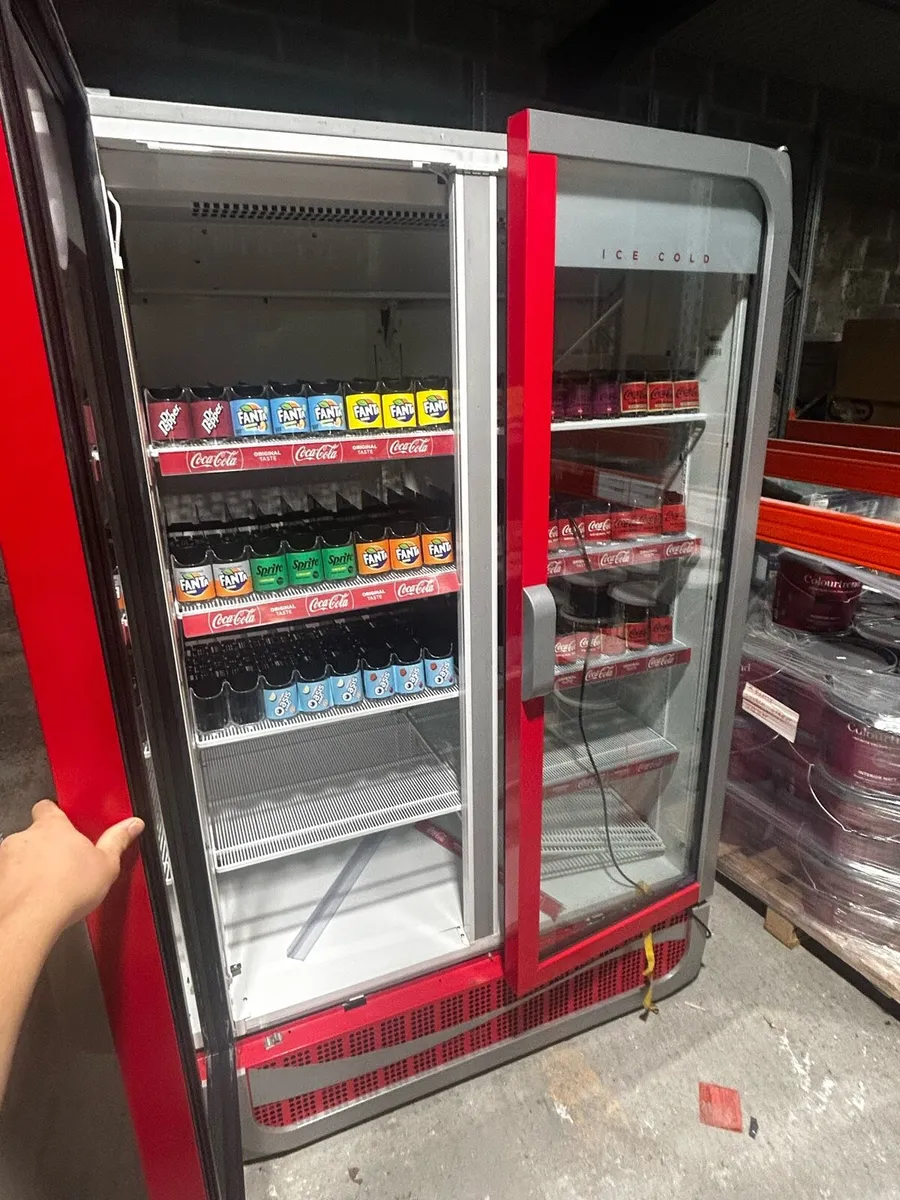 Coke commercials 2 door fridge - Image 3
