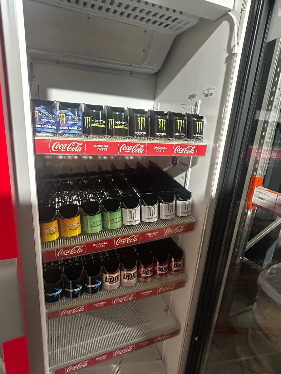 Coke commercials fridge - Image 4