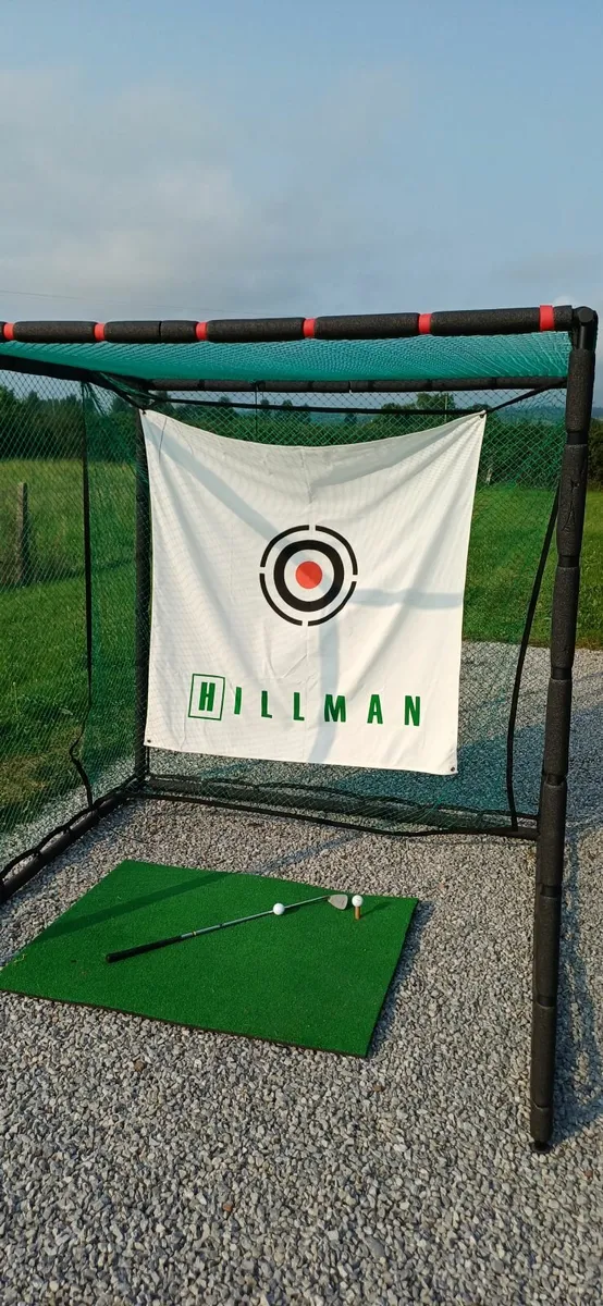 Golf practise net & mat. - Image 1