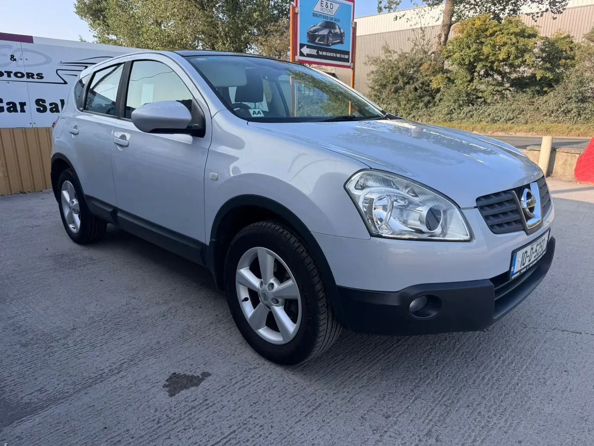 2010 Nissan Qashqai 1.6 SVE Low Miles High Spec - Image 1