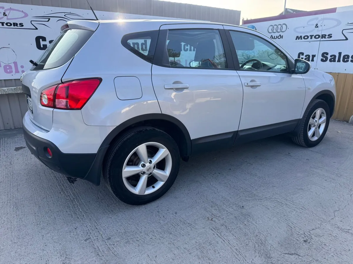 2010 Nissan Qashqai 1.6 SVE Low Miles High Spec - Image 3