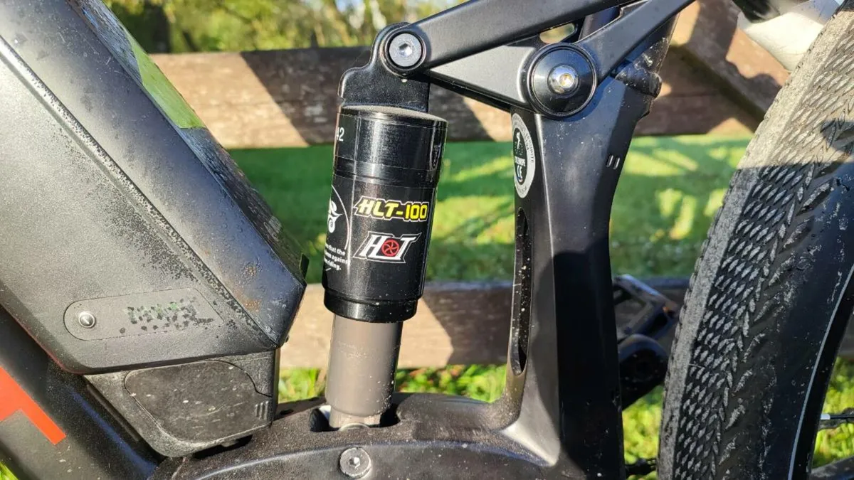 EBIKE BOSCH eM02 RANGE NEW 10, KM ONLY - Image 3