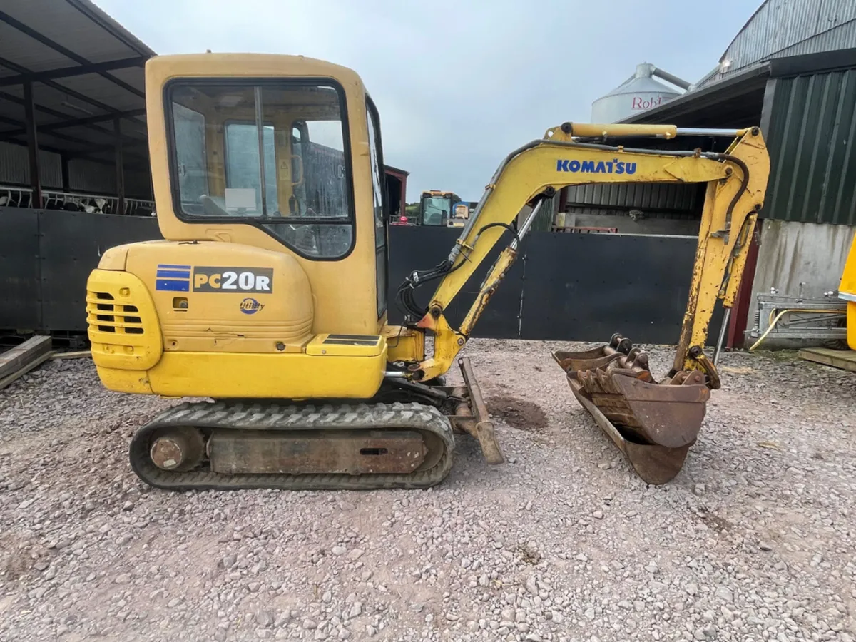 Komatsu pc20r 2.5 ton digger - Image 1
