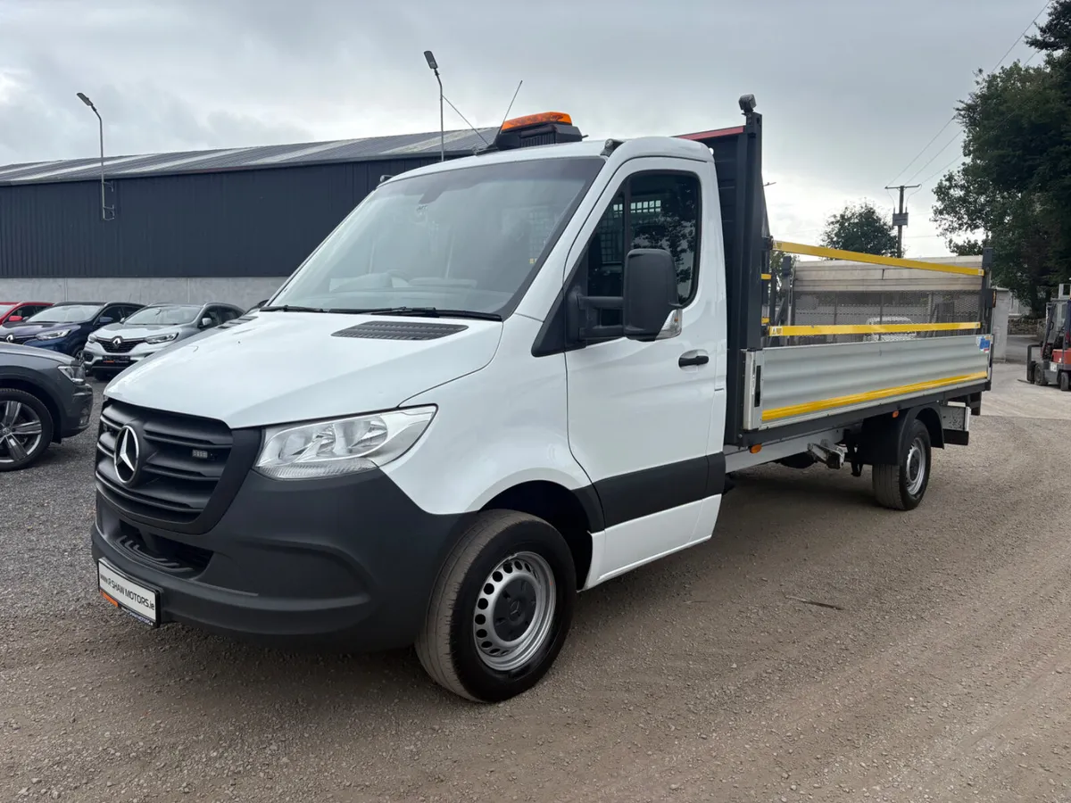 Mercedes-Benz Sprinter Traffic Management - Image 2