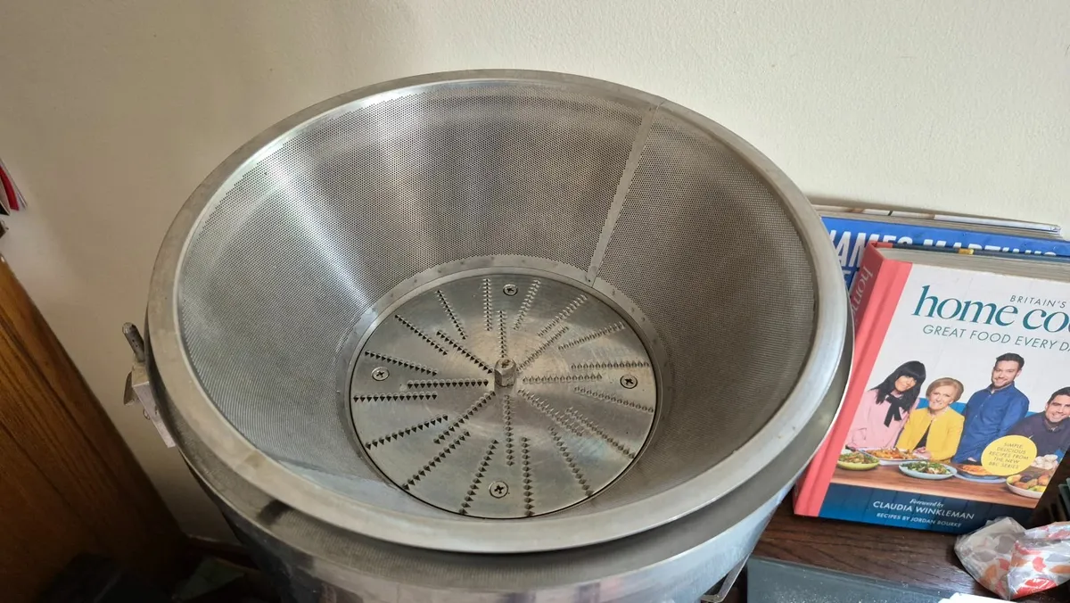 Juicer - Image 2