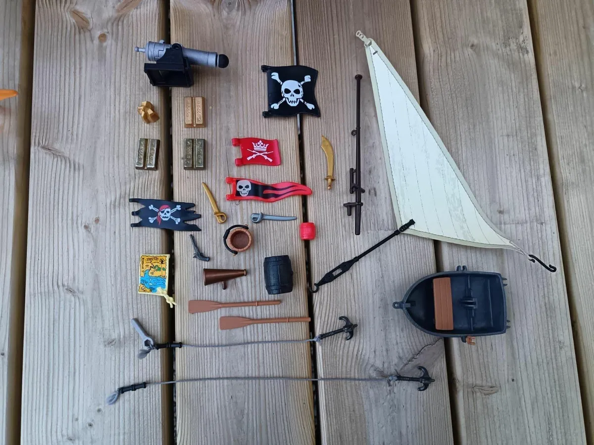 Playmobil pirate ship - Image 4
