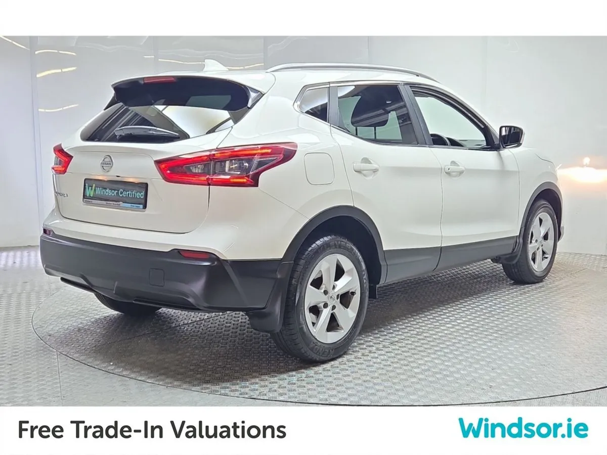 Nissan QASHQAI 1.3 PET SV - Image 3