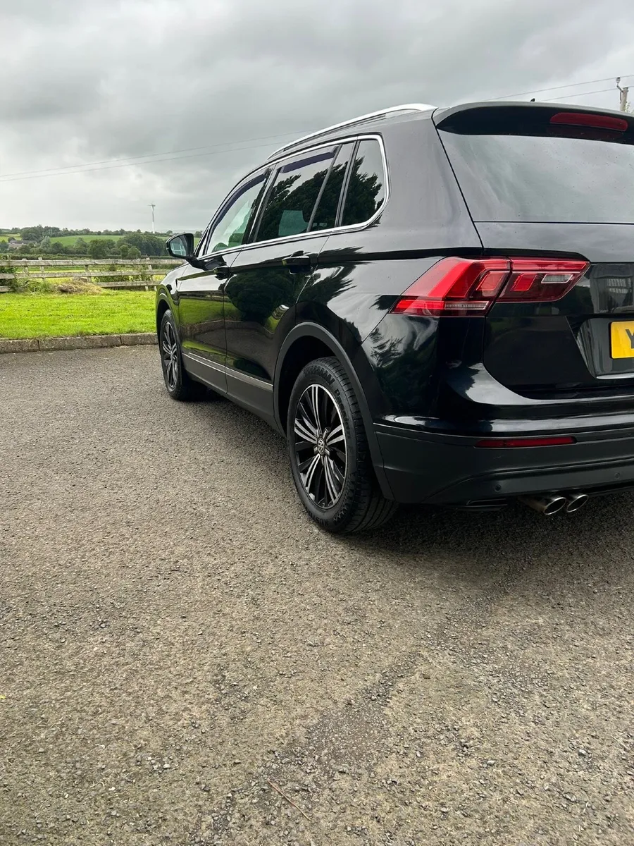 Volkswagen Tiguan 2017 - Image 3