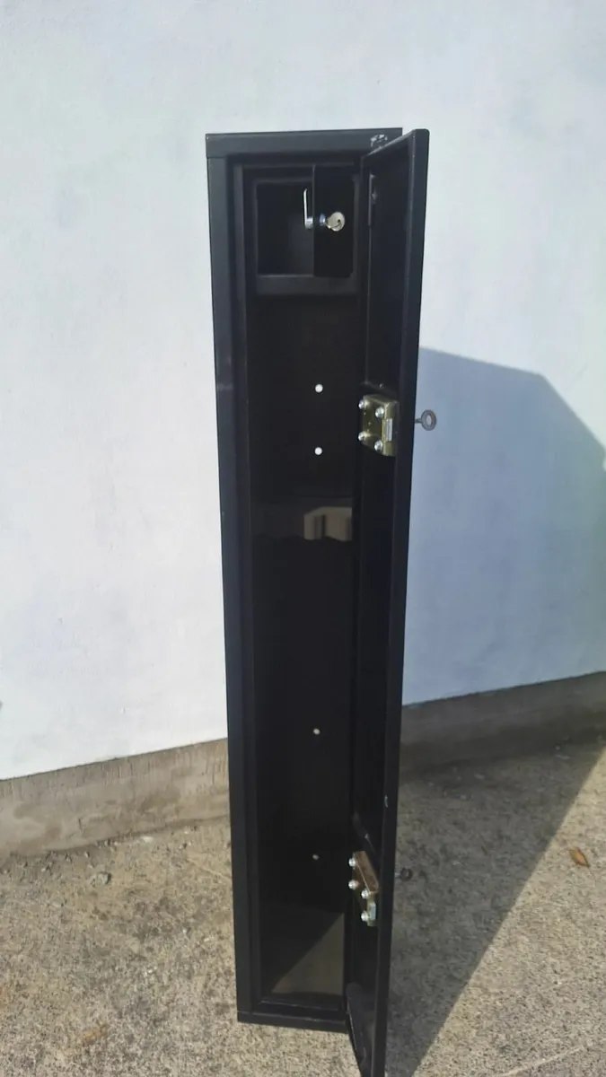 Gun Cabinet - Image 2