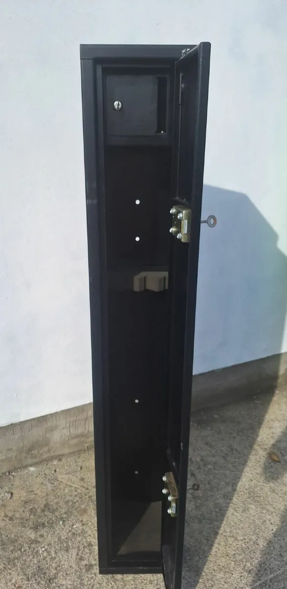 Gun Cabinet - Image 3
