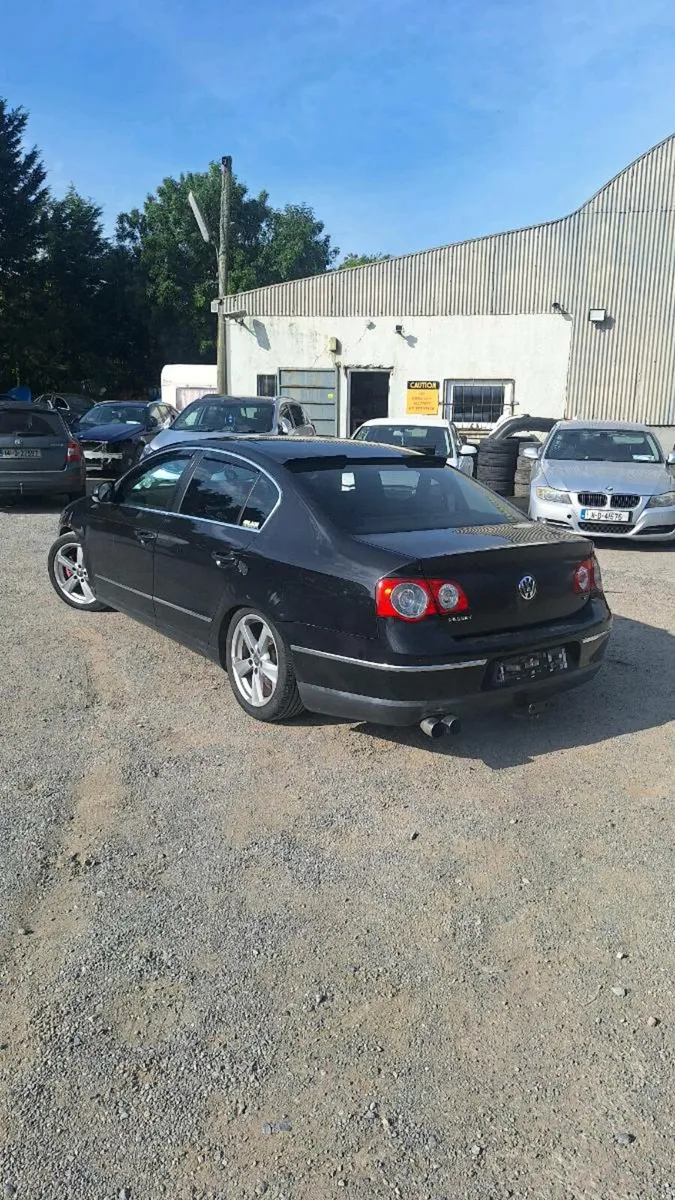 VW Passat 2.0D - Image 4