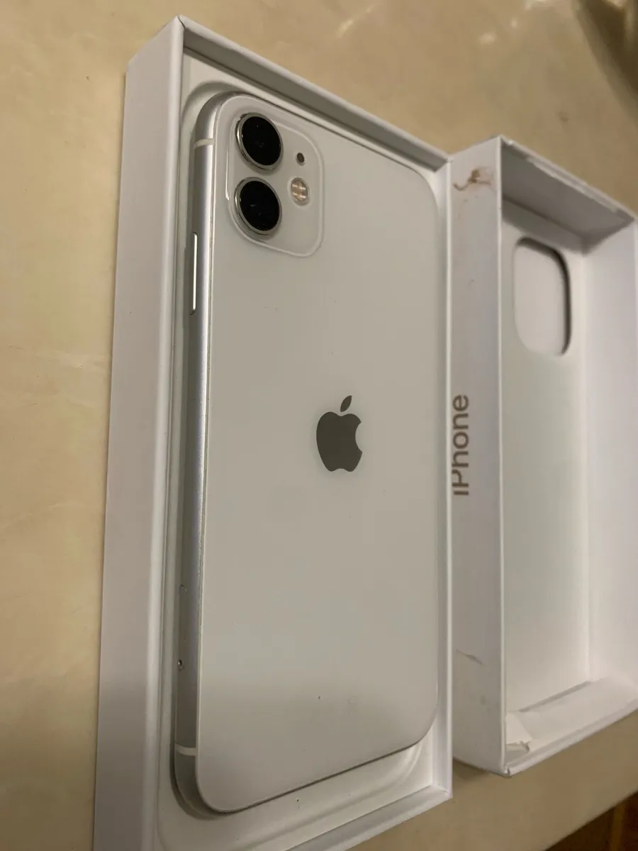 iPhone 11 64Gb white - Image 3