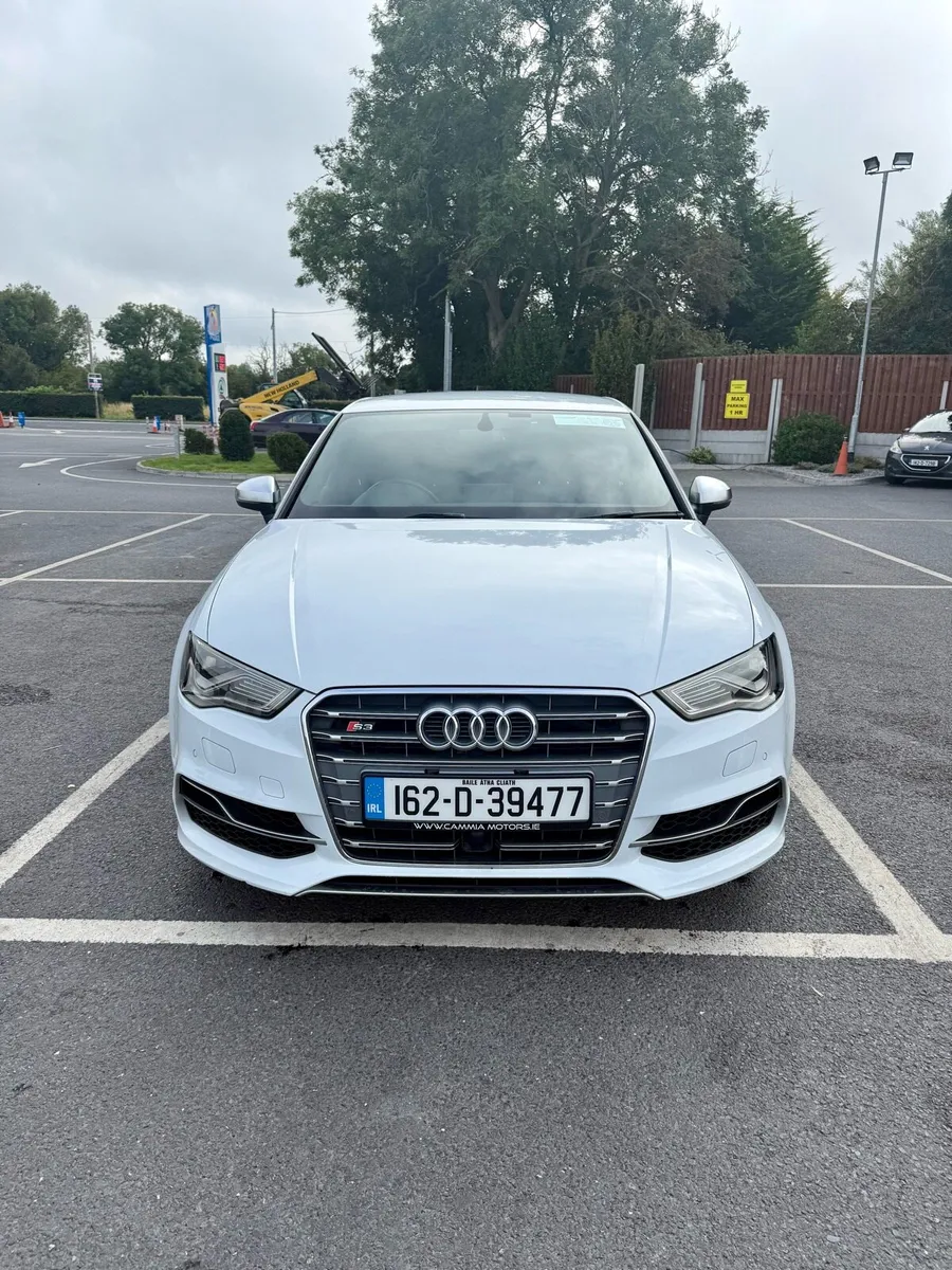 AUDI S3 SALOON White - Image 2
