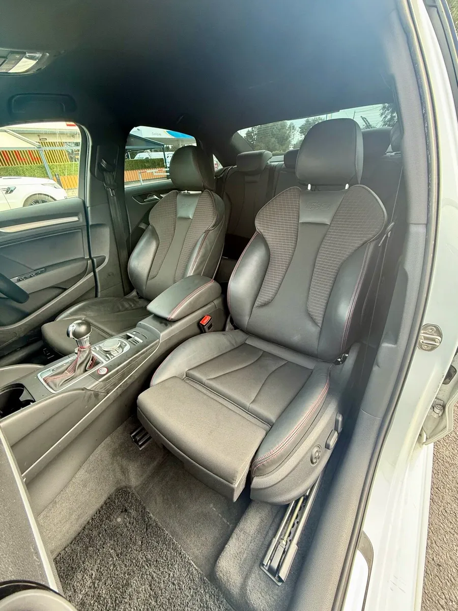 AUDI S3 SALOON White - Image 4