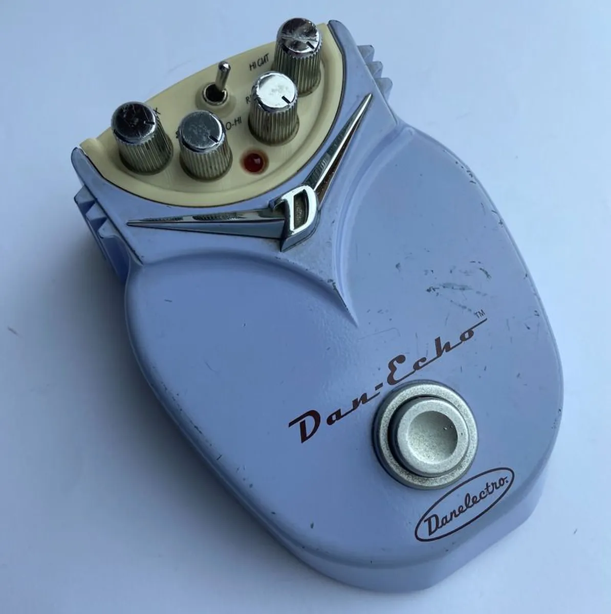 Danelectro Dan-Echo Delay Effects Pedal - Image 4