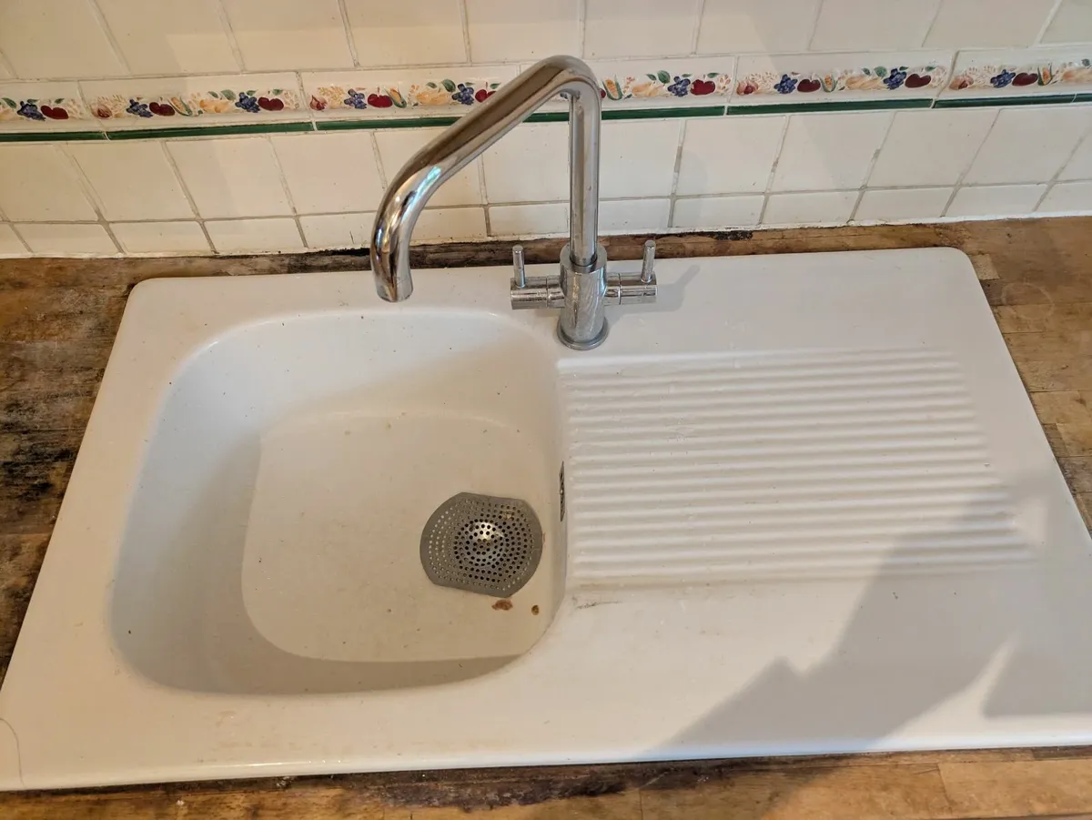Kitchen sink white FREE TO COLLECT - Image 2