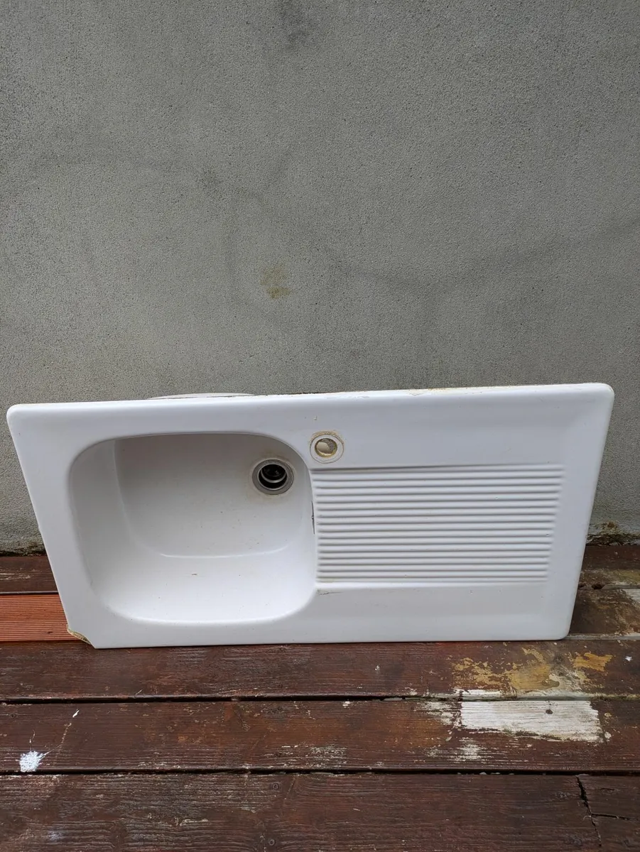 Kitchen sink white FREE TO COLLECT - Image 4