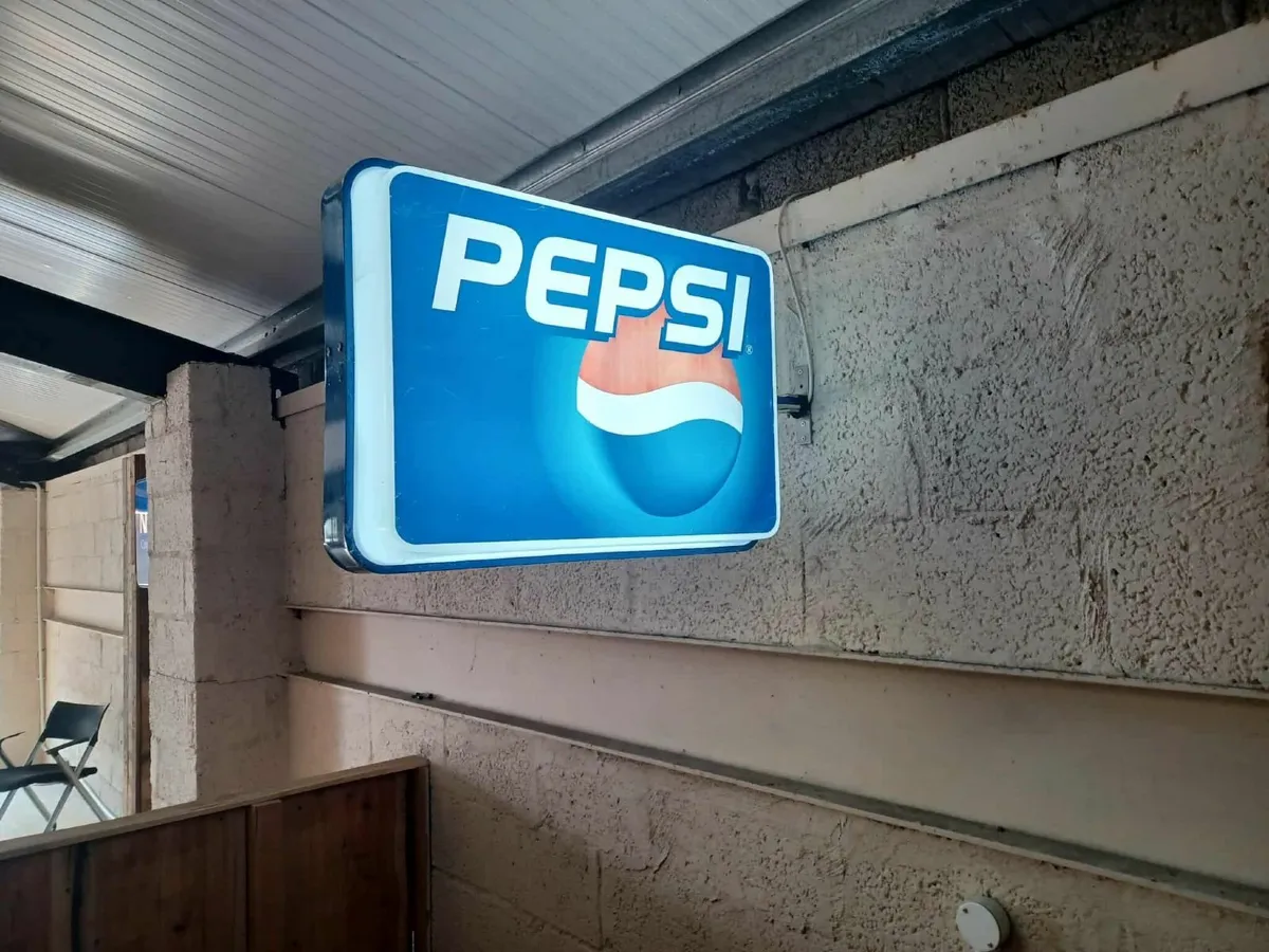 Vintage Pepsi Illuminated Sign - Image 1
