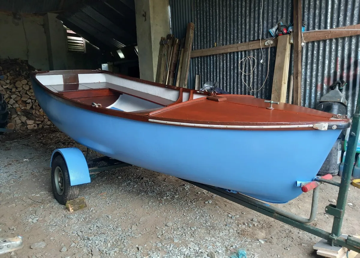 12ft boat - Image 1