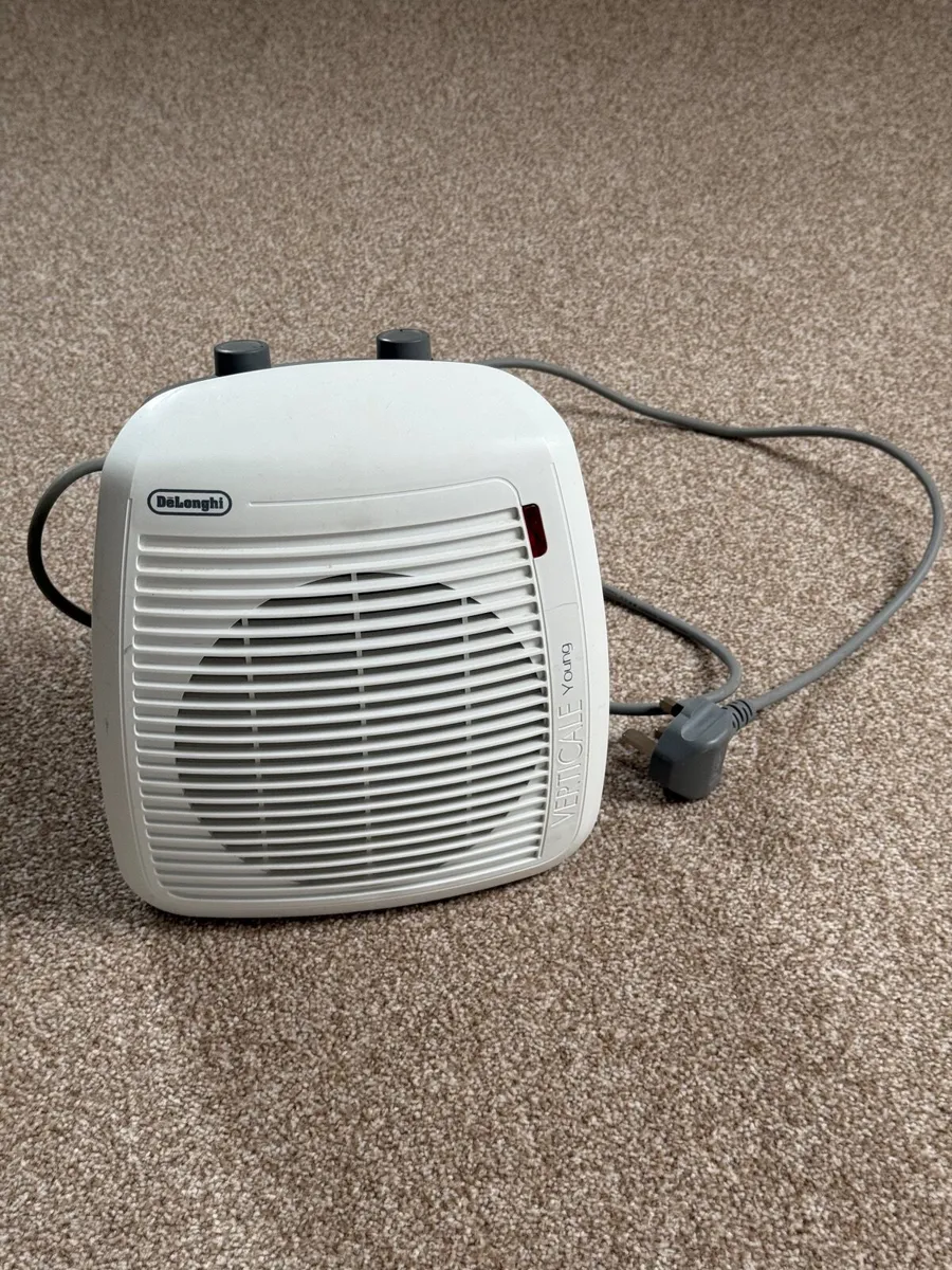 De Longhi verticale young fan heater - Image 1