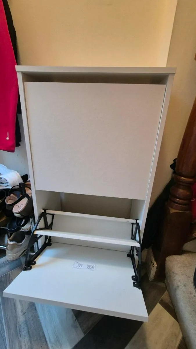 White shoe cabinet - Image 2