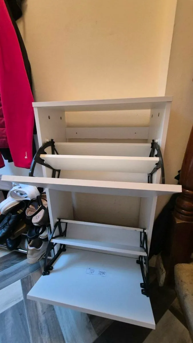 White shoe cabinet - Image 3