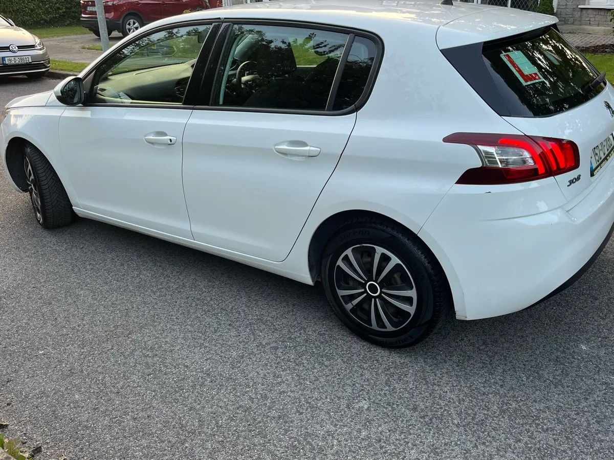 152 D Peugeot 308 with NCT Sept 26 - Image 4