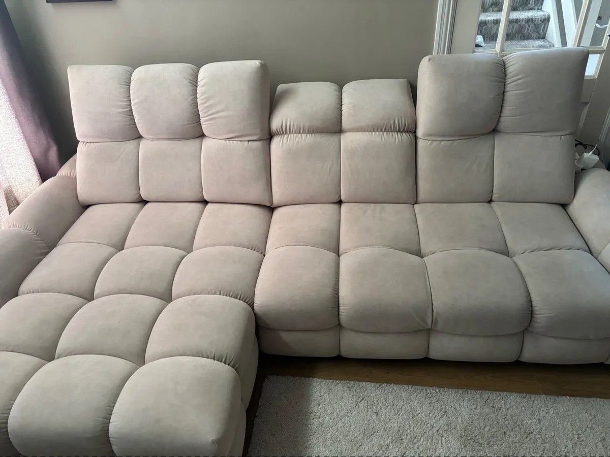 Sofa - Image 3