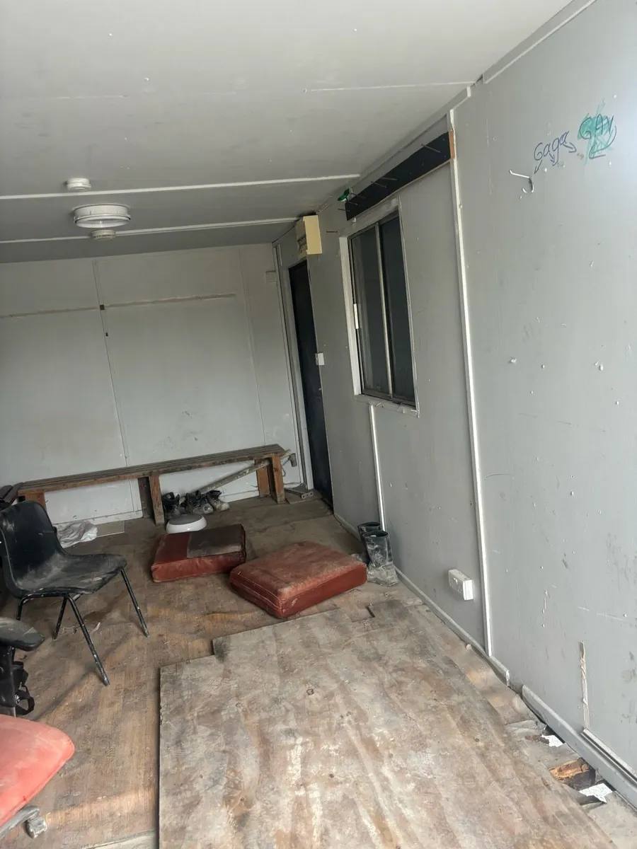 20ft canteen/drying room - Image 3