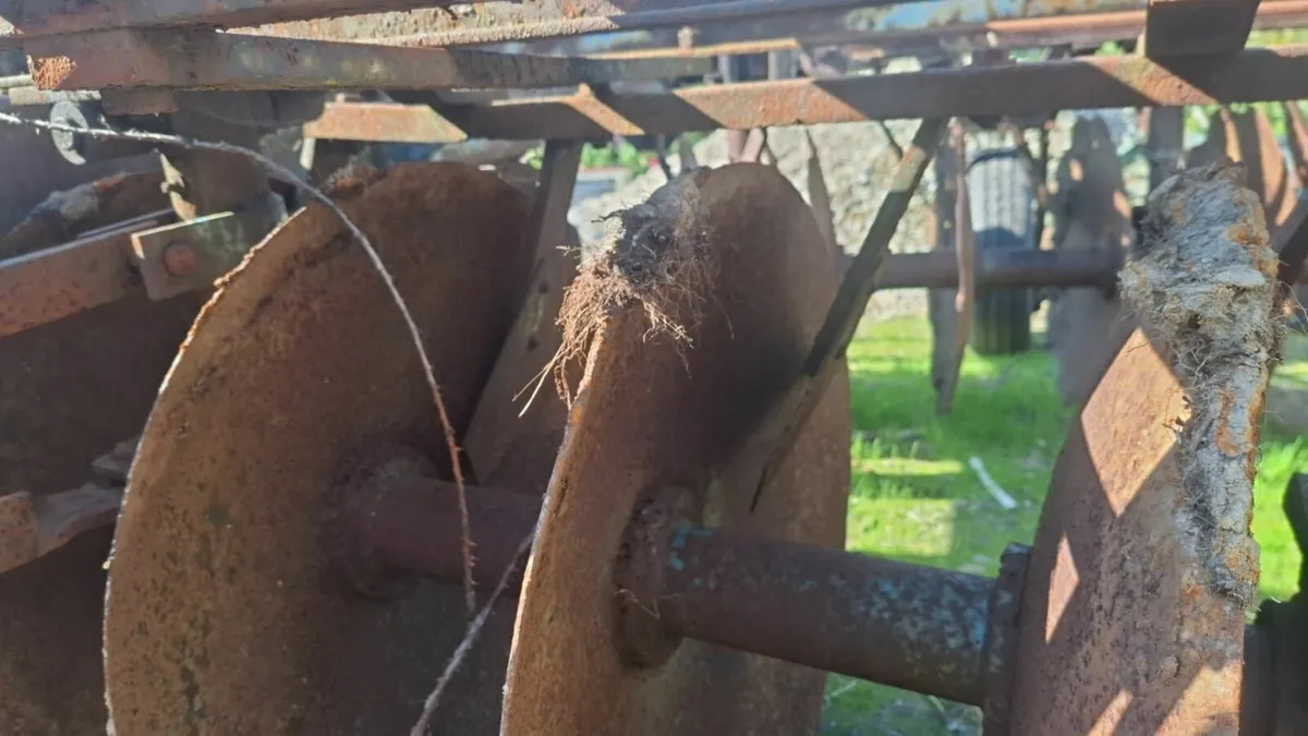 2017 Wylie Topper and Thompson disc harrows - Image 3