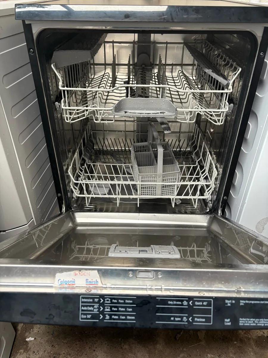 Bosch Dishwasher (Black) - Image 2