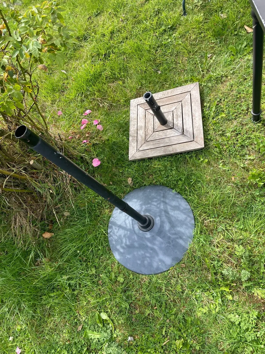 2 parasol stands for garden - Image 3