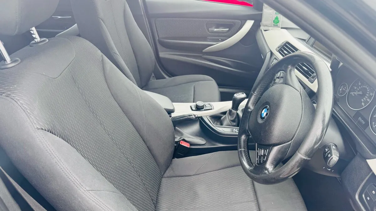 BMW - Image 4