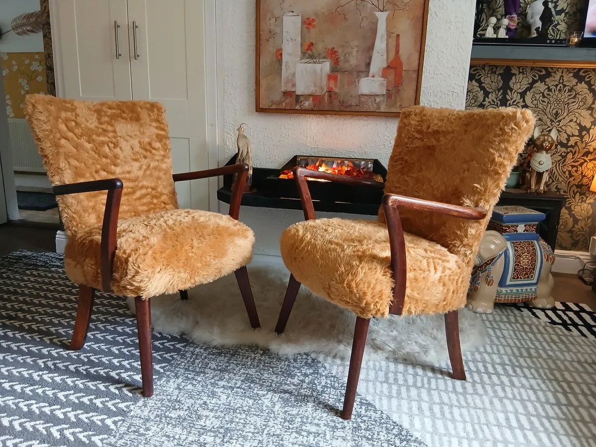 Beautiful Pair of Mid Century Scandinavian Armchai - Image 1