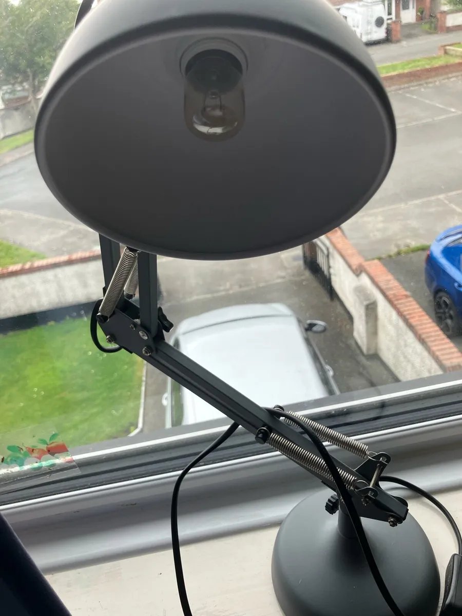 Desk lamp - Image 1