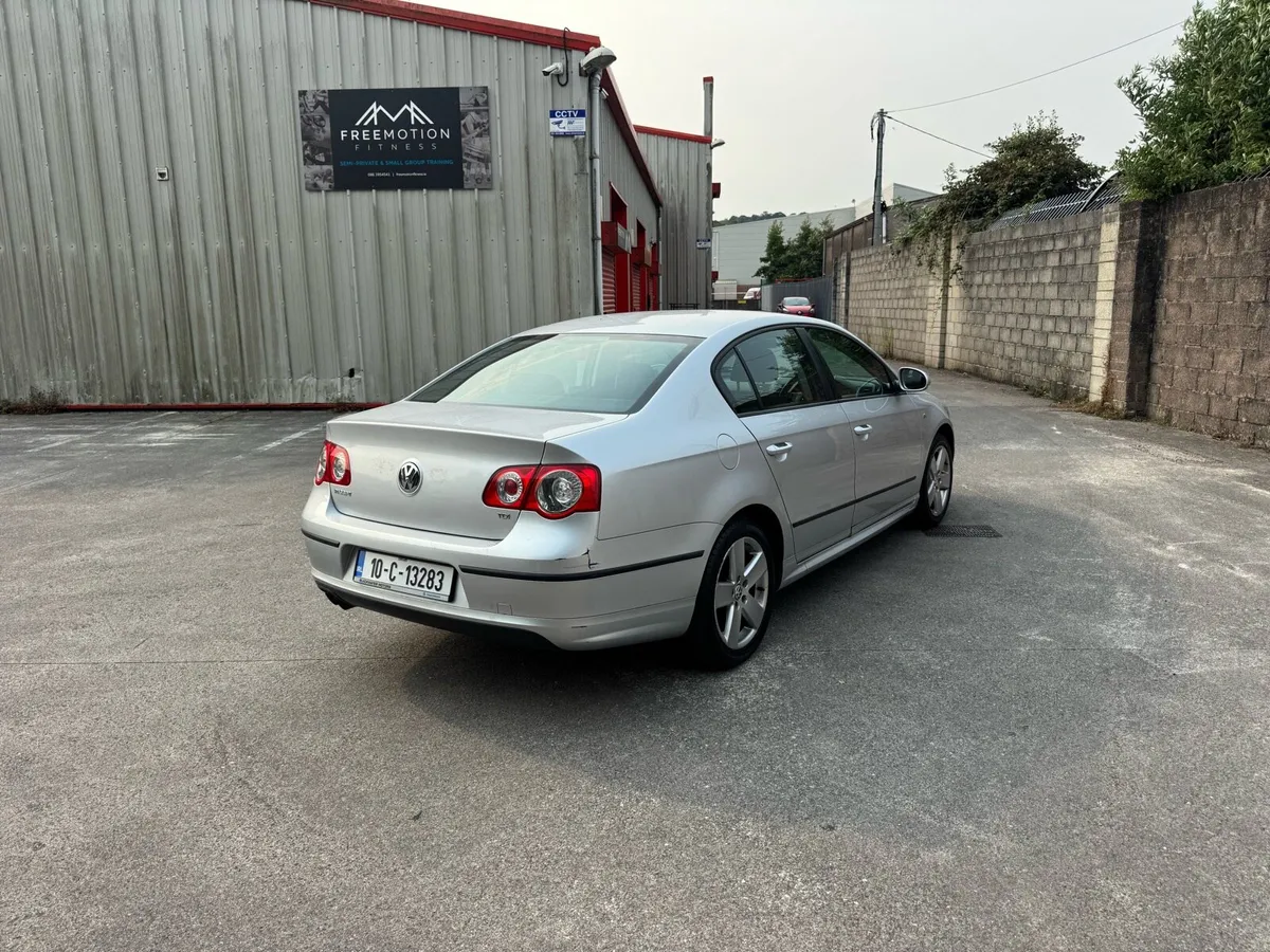 2010 vw Passat high spec 2.0 diesel - Image 3