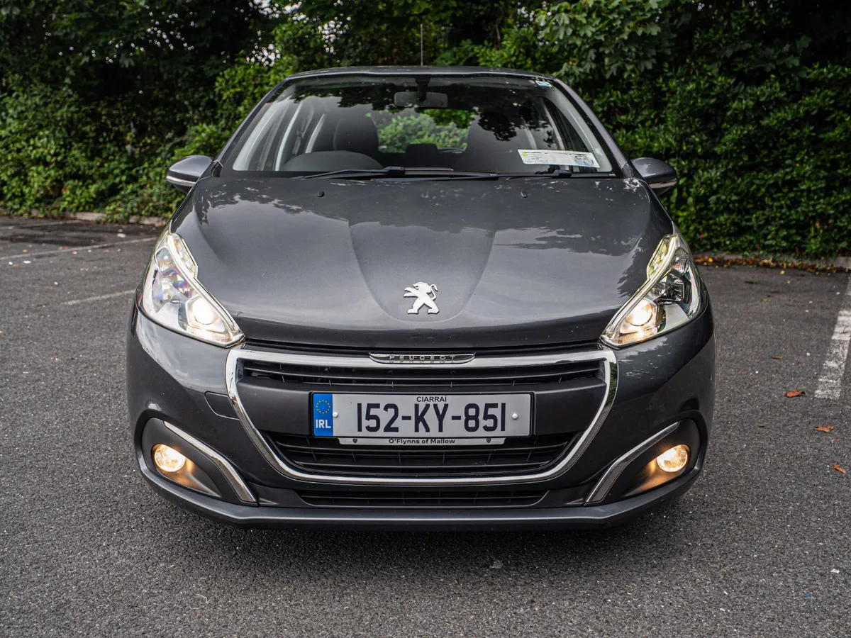 Peugeot 208 2015 - Image 2