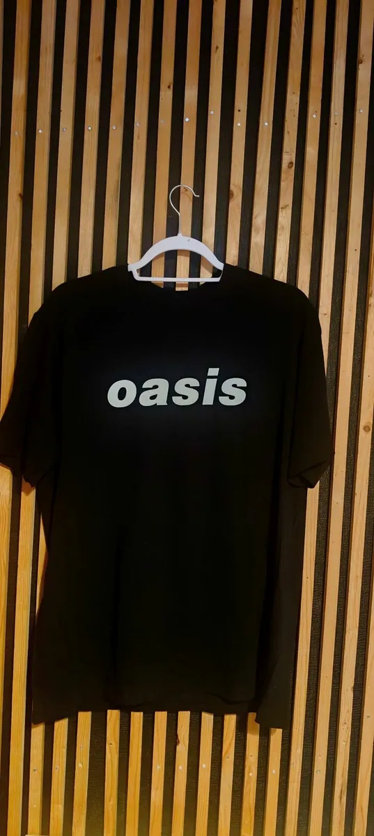 Oasis 2025 concerts Clothing packs - Image 2