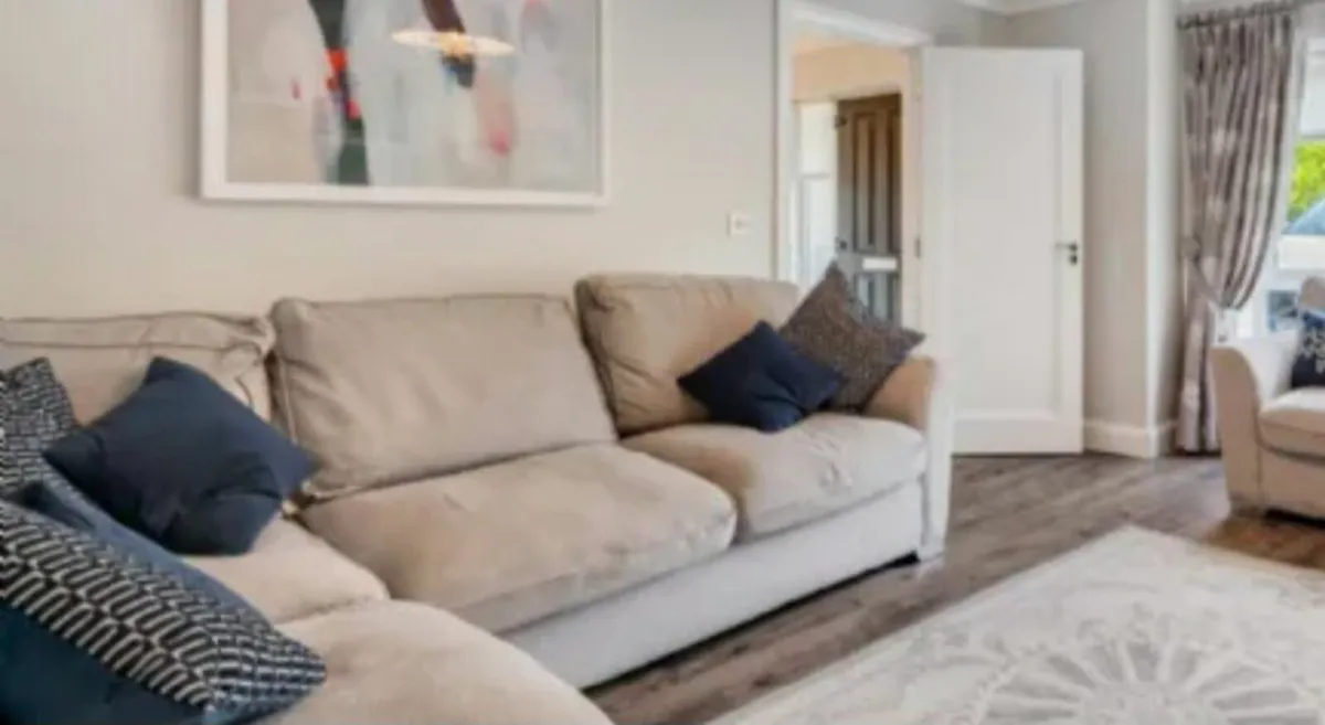 Sofa - Image 3