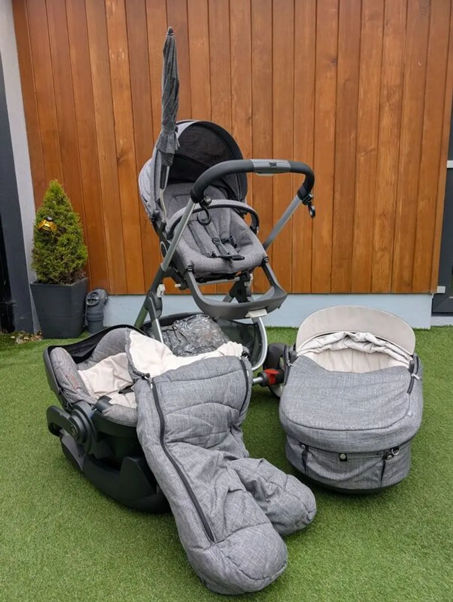 Stokke Crusi full 8 piece matching set - Image 2