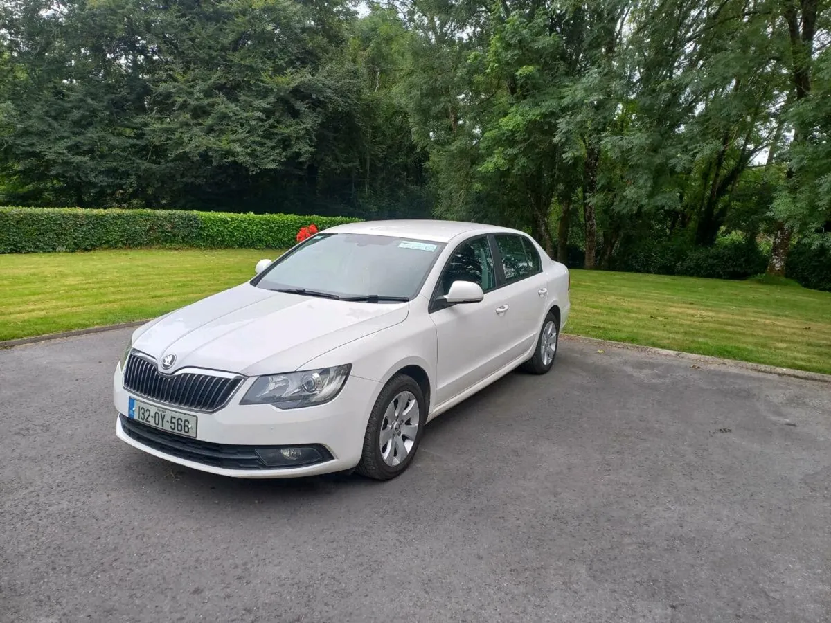 Skoda Superb - Image 2