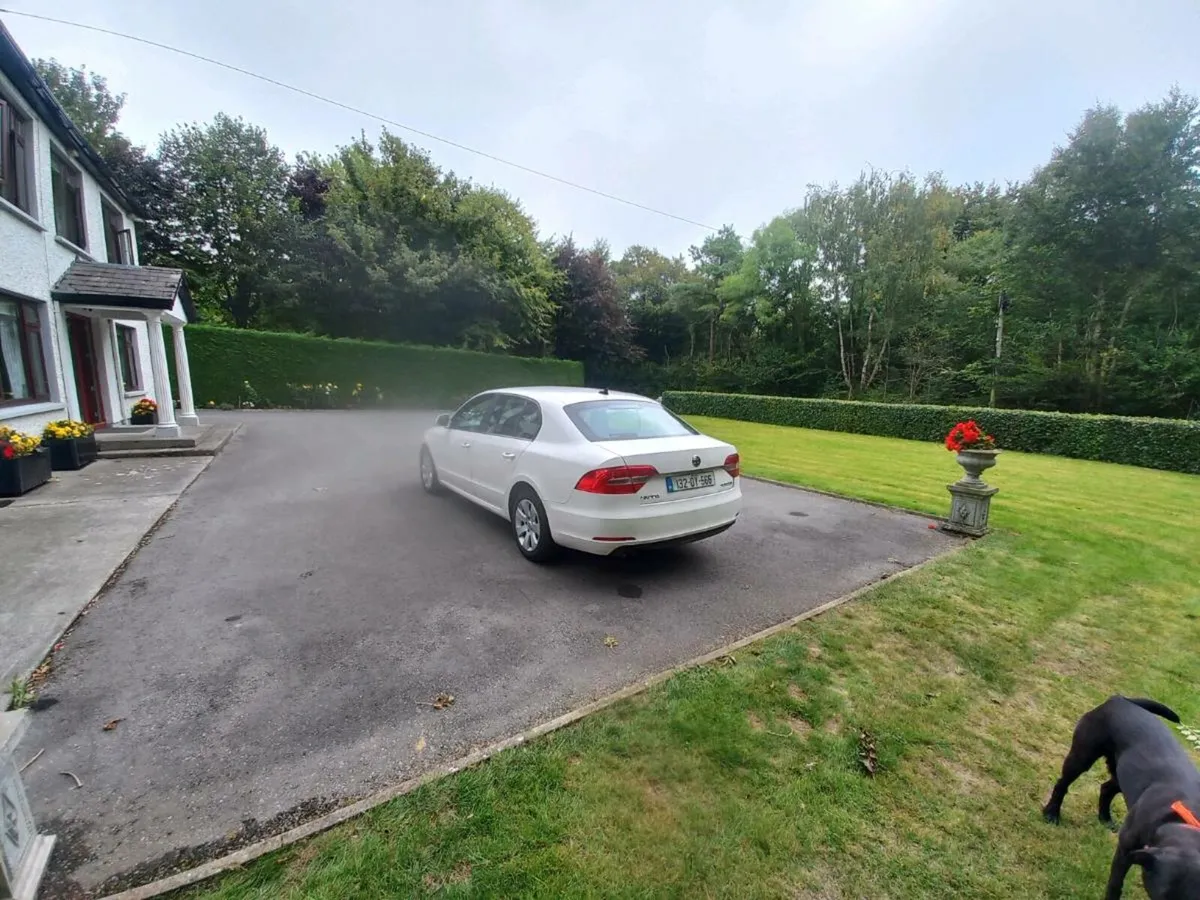 Skoda Superb - Image 4
