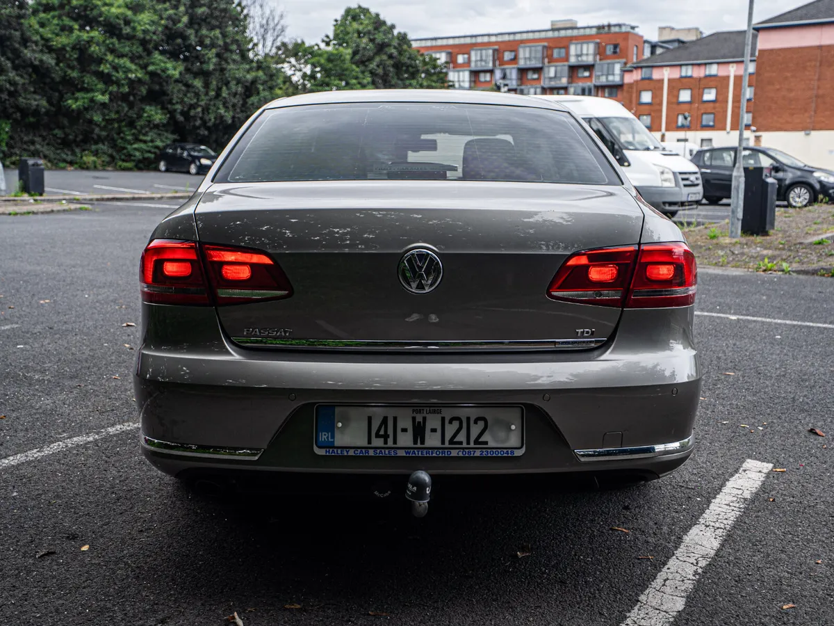 Volkswagen Passat 2014 - Image 4