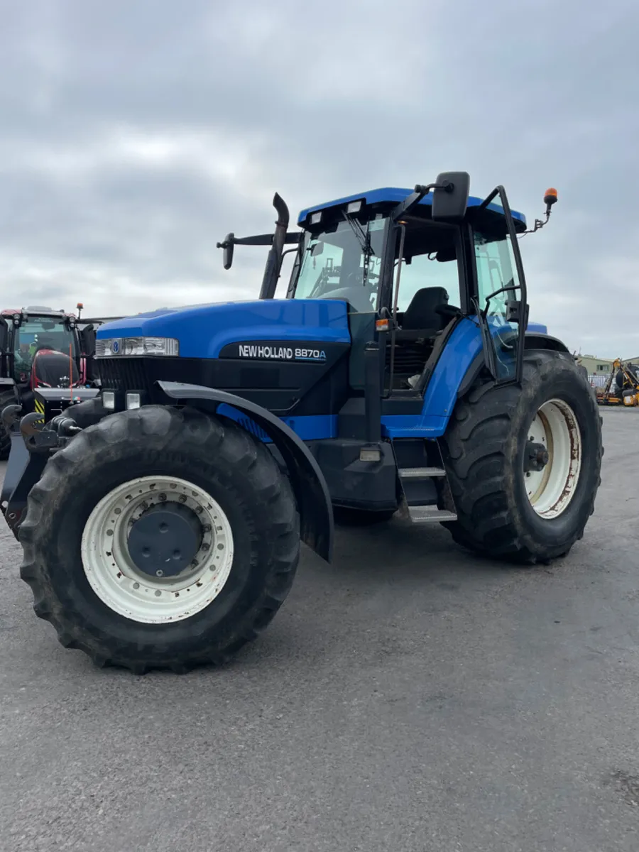 New Holland 8870A - Image 1