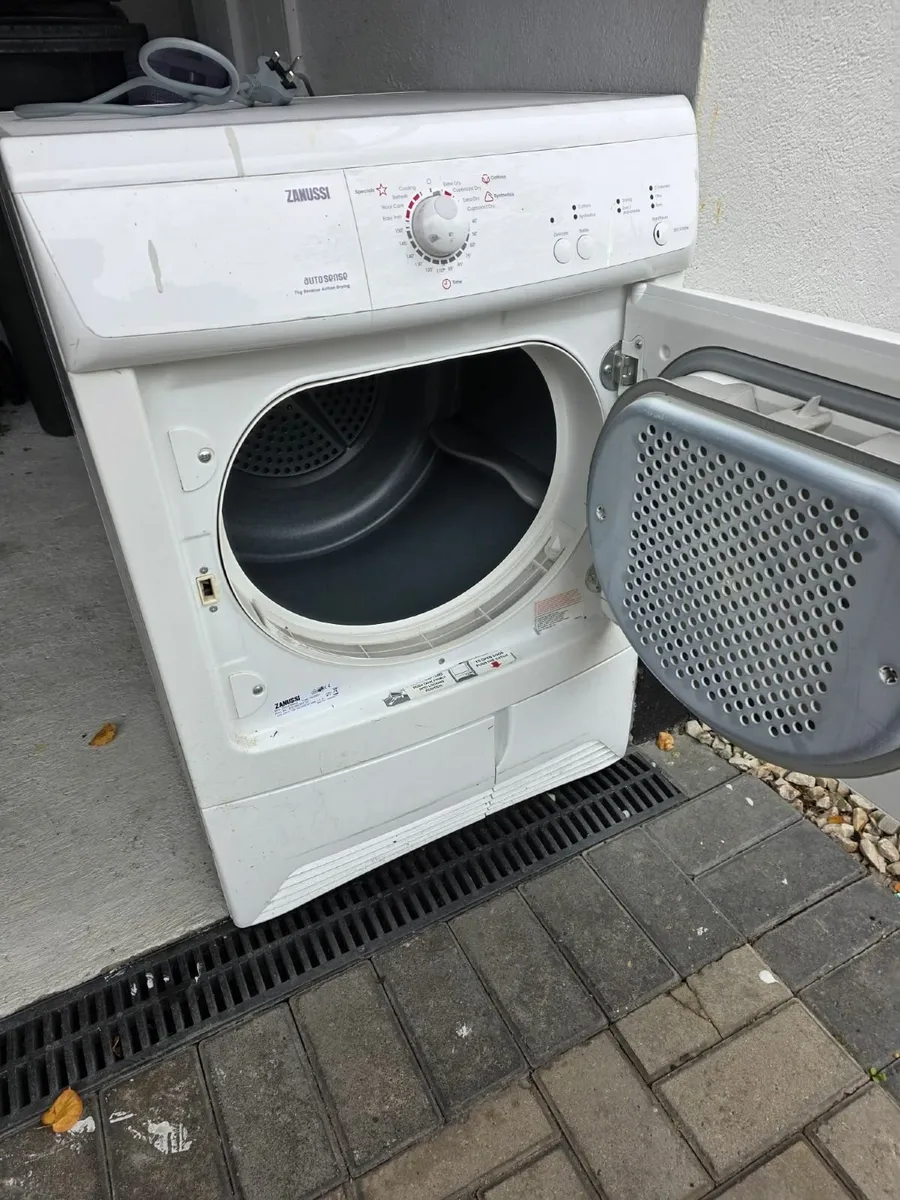 Dryer - Image 4