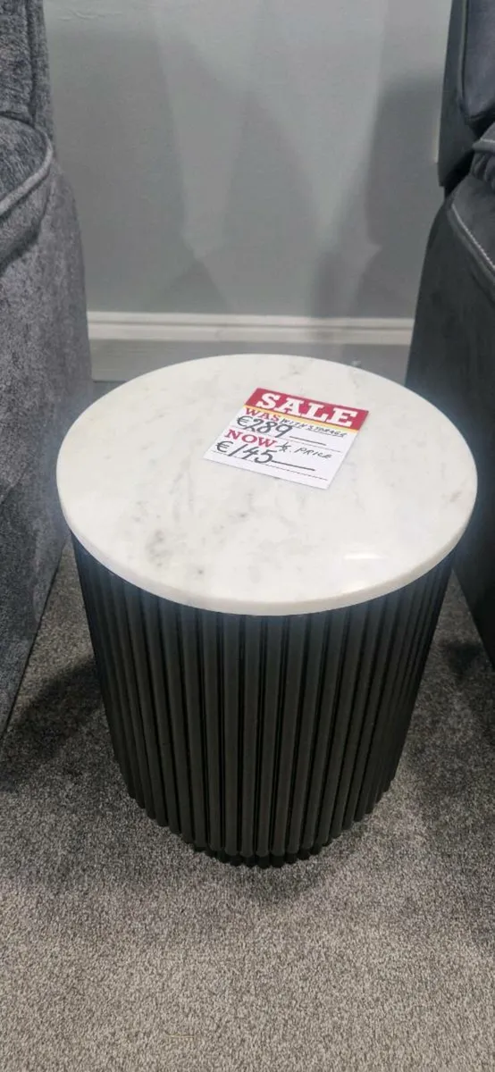 Lamp table