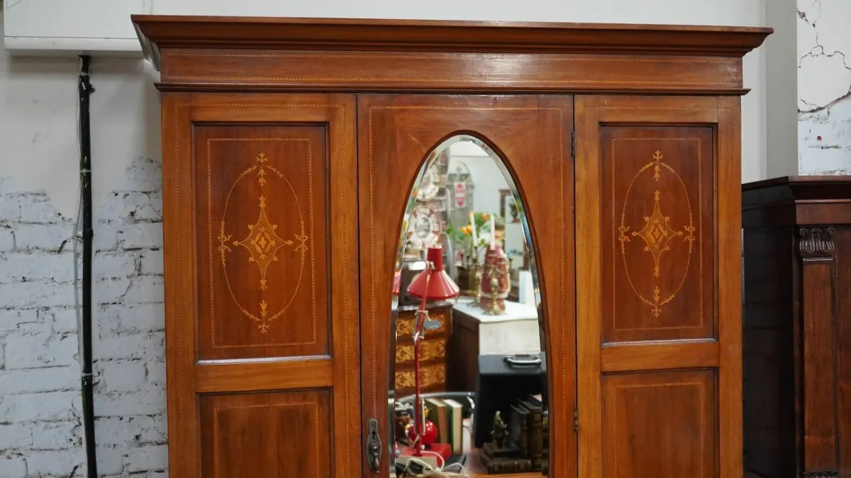 🌟 Antique Wardrobe with Inlay & Mirror - Image 2